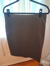 J.Crew Gray Solid Wool Twill Knee Length Pencil Skirt Lined Back Zip 8 picture