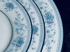 Beautiful Noritake Blue Hill Dinnerware Set Of 6 Settings picture