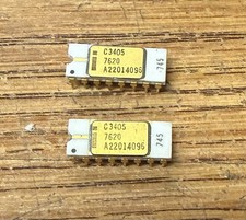 (2) Vintage Intel C3405 3-bit Bipolar Control Register White Ceramic Gold C4004 picture
