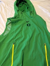 Nike Oregon Ducks Team Issued Hooded Warm Up Vest Mens Large Green 867411 RARE picture