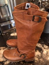 Frye Women's Leather Boots Size 8 picture