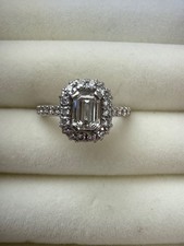 Costco platinum ring, emerald diamond, 40 round diamonds, size 5, color I, 1.28c picture