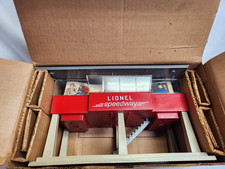 Vintage and VERY Rare Lionel No 5160 Speedway Official Viewing Stand New in Box picture