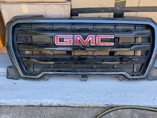 2019-2021 GMC SIERRA 1500 AT4 GRILLE ASSEMBY FRONT CENTER GRILL 84508261 OEM picture