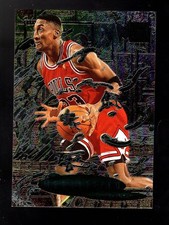 1996-97 FLEER METAL METALIZED #229 SCOTTIE PIPPEN BULLS picture