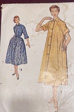 Vintage 1950s McCall’s 9721 Womens Loose Or Belted House Dress B30 picture