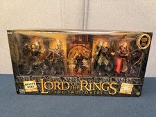 LOTR The Two Towers Helm's Deep Battle Set 5-Figure Pack 2003 Toy Biz New picture