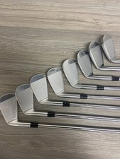 Bridgestone Tour B X-blade Iron Set 3-pw 8 Total picture