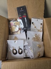 New 50pcs Jewelry Lot - Reseller Mystery Box of Wearable Costume/Fashion Jewelry picture