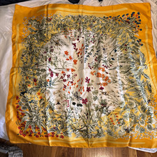 Hermès La Prairie Floral Silk Satin Square Scarf Logo Accent Orange 33x33 picture