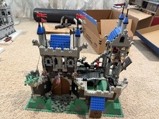 🏰 VINTAGE LEGO 6090 Royal Knights Castle 1995 Vintage Set Near Mint w/ Manual picture