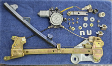 00-05 OEM TOYOTA CELICA LH DRIVER SIDE WINDOW REGULATOR MOTOR & TRACK & HARDWARE picture