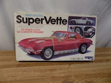 MPC 1963 CORVETTE STINGRAY HUGE 1/16 MODEL CAR SUPER VETTE AMT 1977 UNBUILT 63 picture