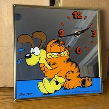 Vintage 1978 Garfield & Odie Jim Davis Stamford Mirror Clock - Works picture