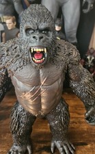 1976 King kong 11.5 inch figure picture