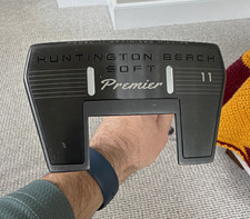 Cleveland Huntington Beach Soft Premier 11 Mallet Putter RH SuperStroke Grip picture