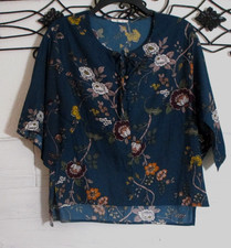 Maurices Women's Top Size S Short Sleeve Multicolored Floral Round Neck picture