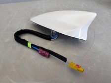 New 2018-2024 Chevy Traverse Roof Upper Shark Fin Antenna Pearl White 84257222 picture