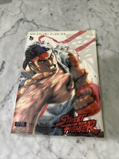 UDON Entertainment SF20: The Art of Street Fighter Paperback (English/Japanese) picture