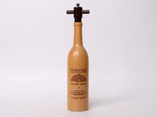 Vintage Olde Thompson Wooden Wine Bottle Pepper Mill - Wente Vineyards Label picture