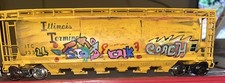 HO Scale Custom Weathered + Graffiti Atlas Cylindrical Hopper Illinois Terminal picture
