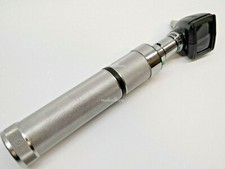 Welch Allyn 3.5 volt Otoscope with Rechargeable Direct Plugin Handle picture