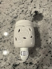 Home Sweet Home Plug In Fragrance Warmer picture
