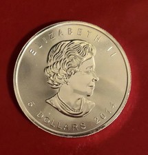 2014 1 Oz .9999 Fine Silver Canadian Maple Leaf Uncirculated Coins (x2)  picture