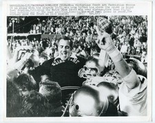 Ara Parseghian 1973 Sugar Bowl 10x8 Sport Magazine Wire/Press Photo ND Champs picture