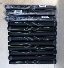 JumboMax STR8 TECH Golf Club Grips Medium (+5/16) Black/Green JM-550-2200 SET 12 picture
