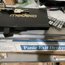 Medeco keymark pin set and cylinders 9 no key 1 with 3 keys picture