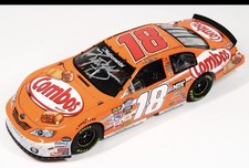 KYLE BUSCH 2010 AUTOGRAPHED #18 COMBOS TOYOTA /1,253 MADE MEGA XRARE picture