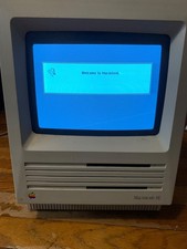 Apple Macintosh SE Model M5010 Computer POWERS ON Fast  picture