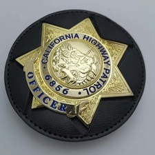 Brand NEW U.S. Large badge Collection Product 6856 Movie prop picture