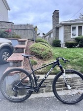 Trek Superfly Al 29 Hardtail Mountain Bike Size Medium Excellent Condition Used picture