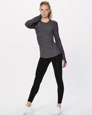 lululemon Extra Mile Long Sleeve Reflective Women’s 6 MSRP $98 Black | NWT picture