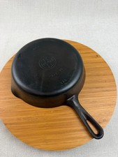 Vintage Griswold #6 Cast Iron Skillet 699 V Small Logo LAYS FLAT Double Pour 9” picture