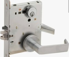 SCHLAGE L9080L 06A 626 STOREROOM LOCK SATIN CHROME NEW OPEN BOX picture