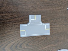 MRG RoadWayz - N Scale Road System - 3 way All Stop Intersection  50mm picture