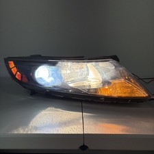 2011-2013 Kia Optima RH Passenger Xenon HID Headlight OEM 92102-2T131 Tested picture