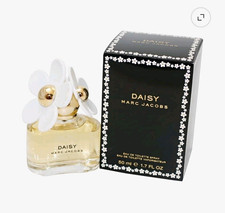 Marc Jacobs Daisy Eau de Toilette EDT Spray Perfume 50 ml / 1.7 fl oz picture