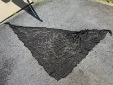 Antique 1920s Black Chantilly Lace Triangular Mantilla Veil Shawl As-Is picture