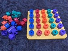 Vintage 1988 Giant Pegboard Discovery Toys 18M Up Fine Motor See Description picture