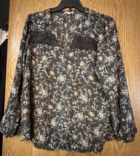 Women's Maurice’s floral Blouse . Size XL picture