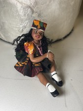 ⭐️Vintage 1996 Artisan DARLA KNOX Sculpted Dollhouse Doll⭐️African Folk Art Girl picture