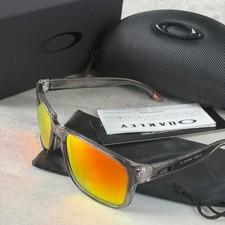 Oakley 0OO9417 Men's Holbrook XL Sunglasses picture