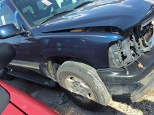 2000-2006 Chevrolet Tahoe Passenger Fender WLHQJ picture