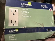 LEVITON M24-05325-WMP DECORA 15A 125V DUPLEX OUTLET/RECEPTACLE, WHITE 10-PACK picture