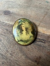 ANTIQUE/VTG. Cameo PORTRAIT CELLULOID and BRASS Brooch/Pin picture
