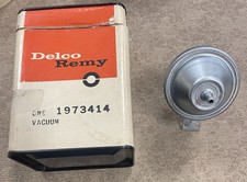 NOS 1967-68 Pontiac Firebird Lemans Delco Remy 4 BBL Carburetor Dist Vac Advance picture